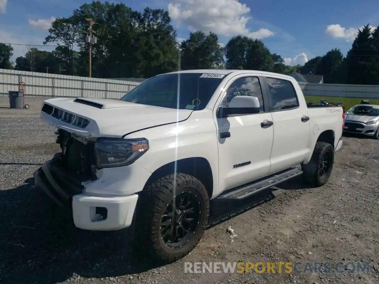 2 Photograph of a damaged car 5TFDY5F10LX891782 TOYOTA TUNDRA 2020