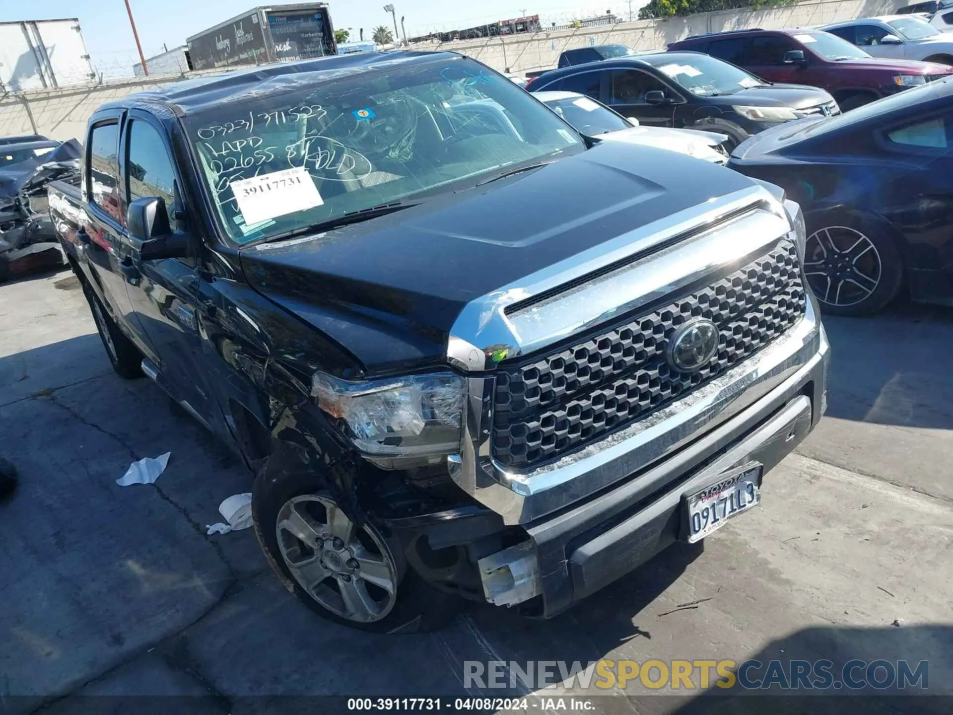 1 Photograph of a damaged car 5TFDY5F10LX896285 TOYOTA TUNDRA 2020