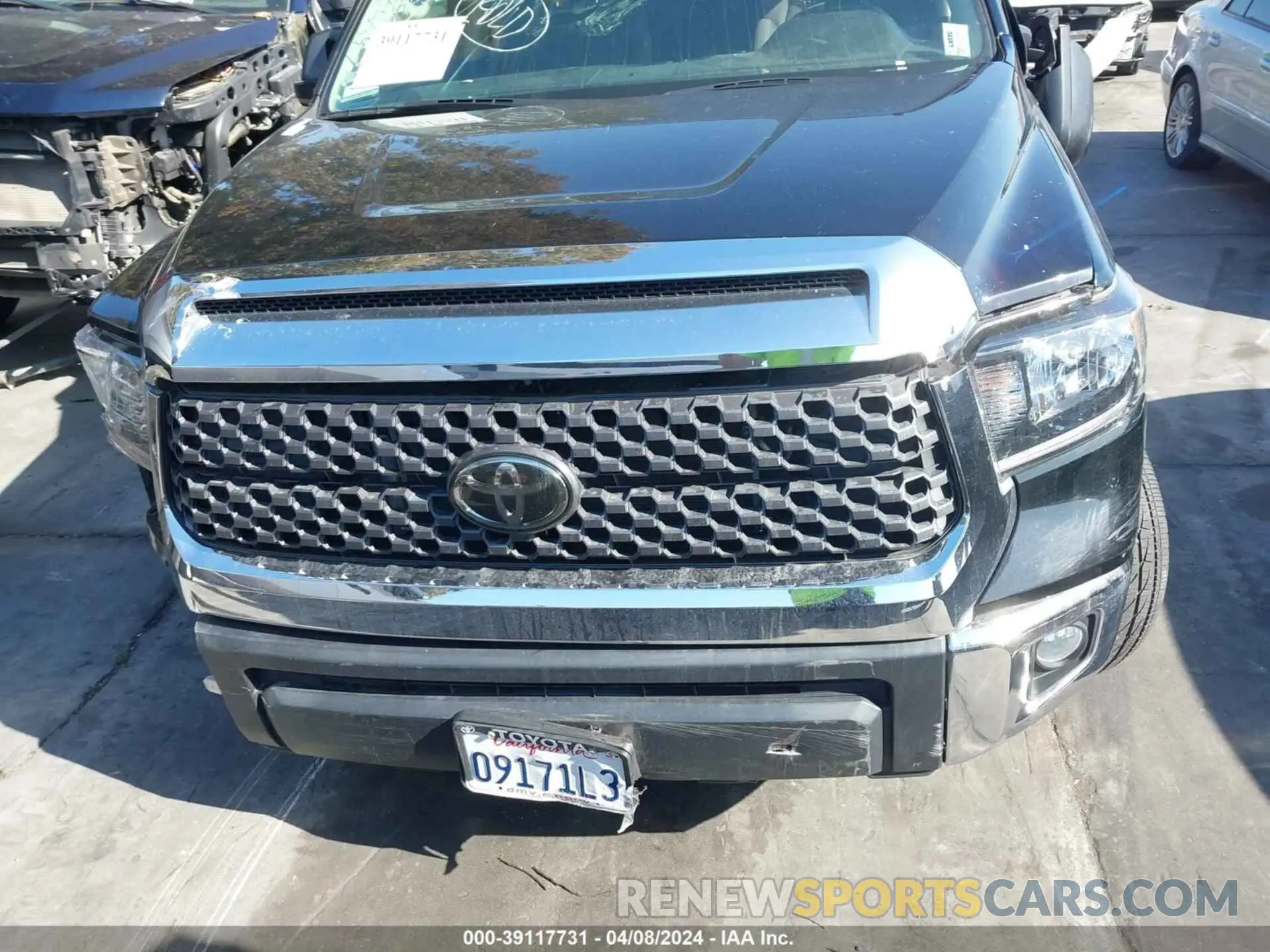 13 Photograph of a damaged car 5TFDY5F10LX896285 TOYOTA TUNDRA 2020