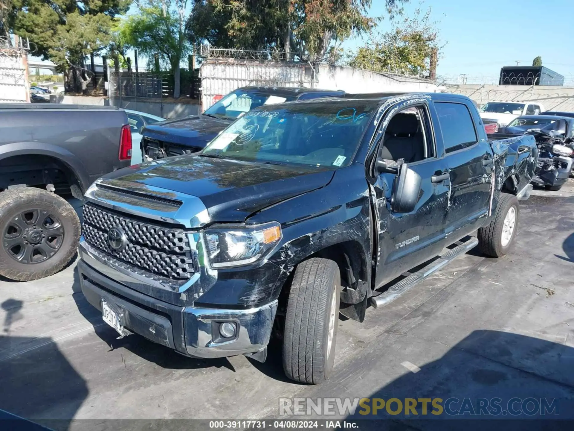 2 Photograph of a damaged car 5TFDY5F10LX896285 TOYOTA TUNDRA 2020