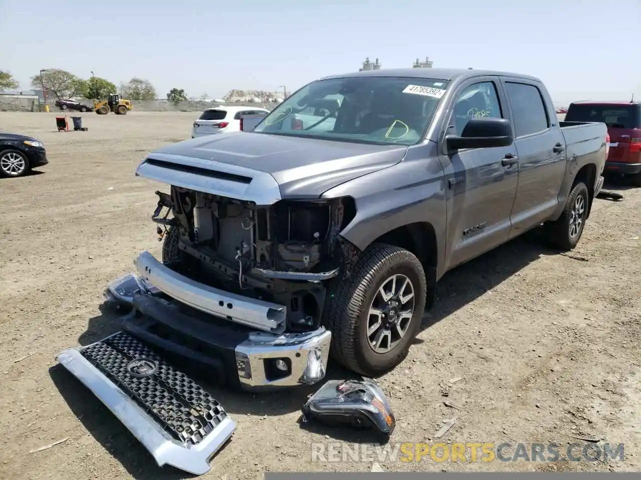 2 Photograph of a damaged car 5TFDY5F10LX910928 TOYOTA TUNDRA 2020