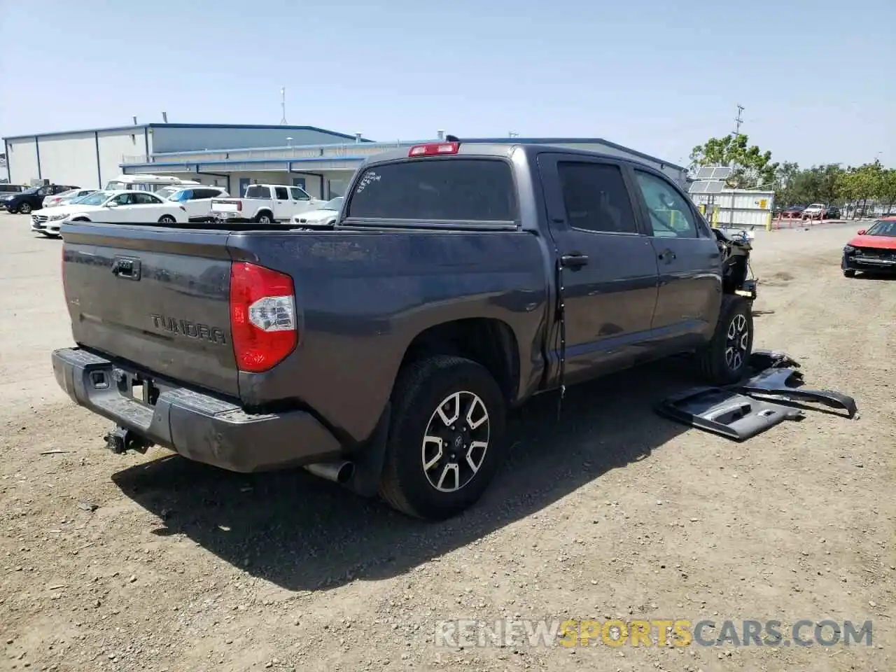 4 Photograph of a damaged car 5TFDY5F10LX910928 TOYOTA TUNDRA 2020