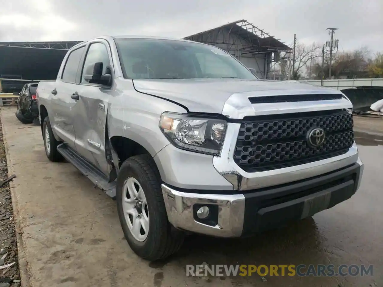 1 Photograph of a damaged car 5TFDY5F10LX926501 TOYOTA TUNDRA 2020