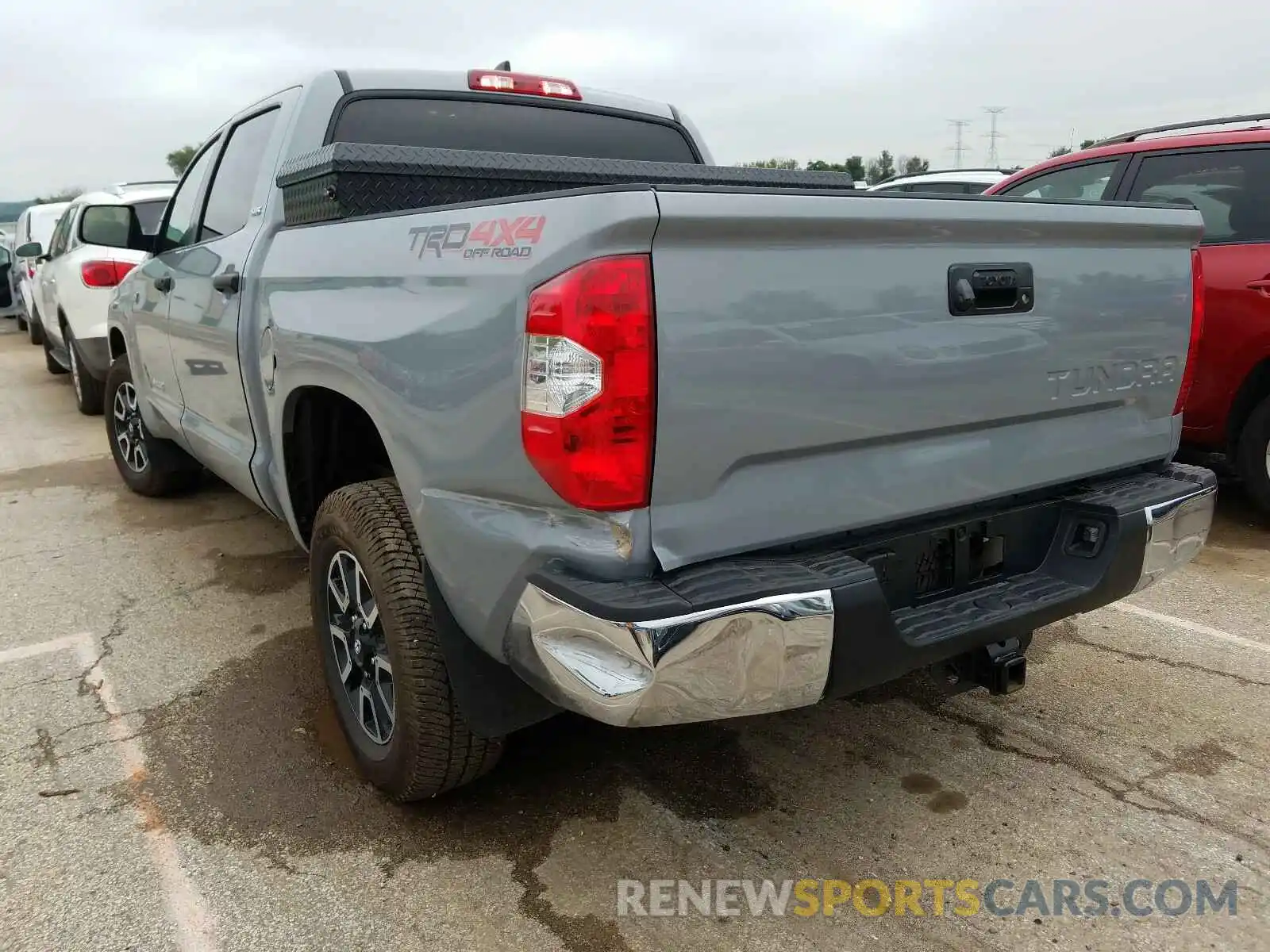 3 Photograph of a damaged car 5TFDY5F10LX935764 TOYOTA TUNDRA 2020