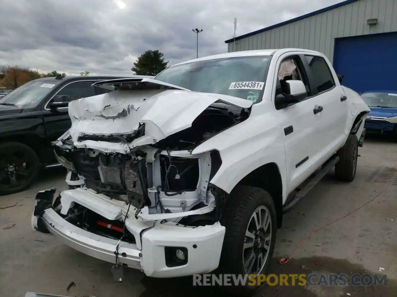 2 Photograph of a damaged car 5TFDY5F10LX939149 TOYOTA TUNDRA 2020