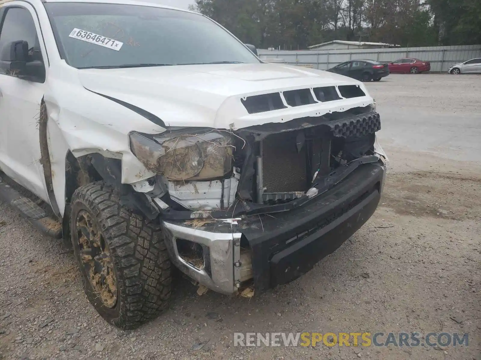 9 Photograph of a damaged car 5TFDY5F11LX886655 TOYOTA TUNDRA 2020