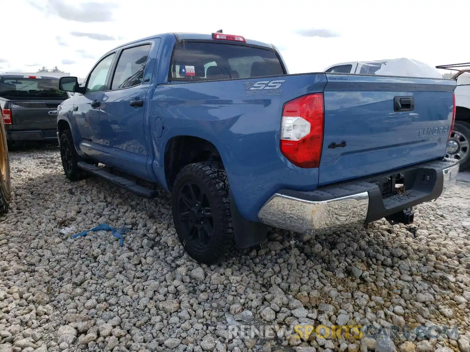 3 Photograph of a damaged car 5TFDY5F11LX898661 TOYOTA TUNDRA 2020