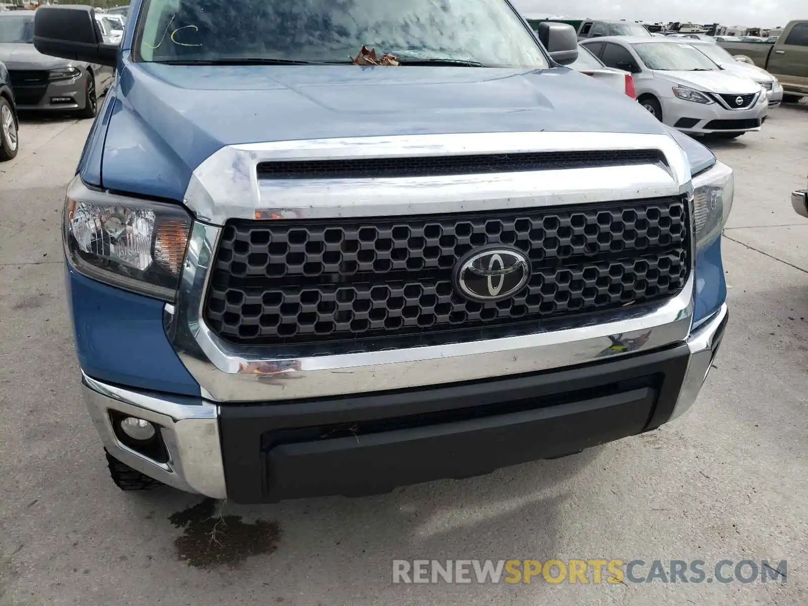 9 Photograph of a damaged car 5TFDY5F11LX898661 TOYOTA TUNDRA 2020