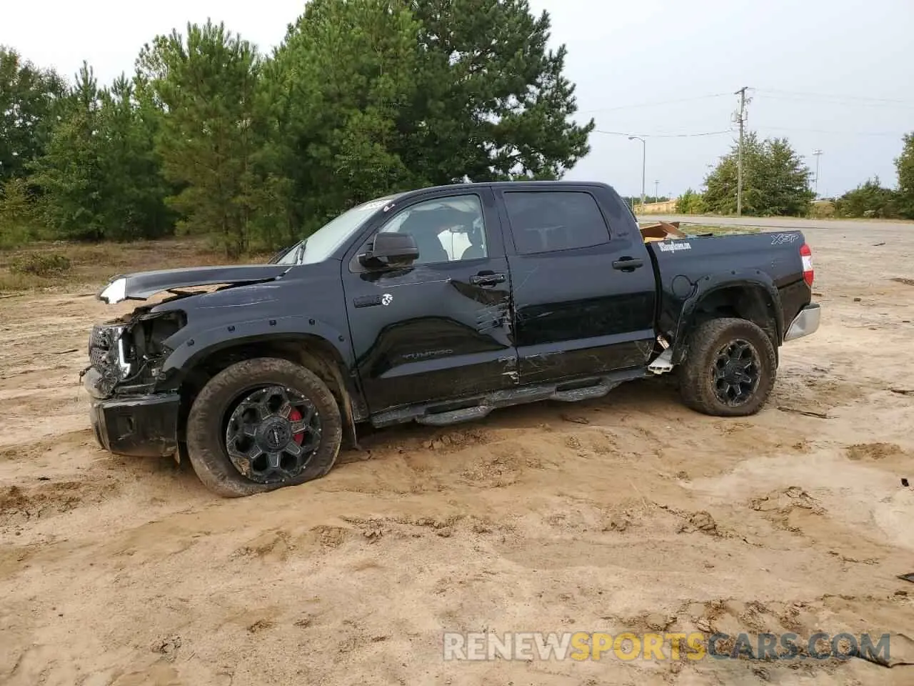 1 Photograph of a damaged car 5TFDY5F11LX914860 TOYOTA TUNDRA 2020