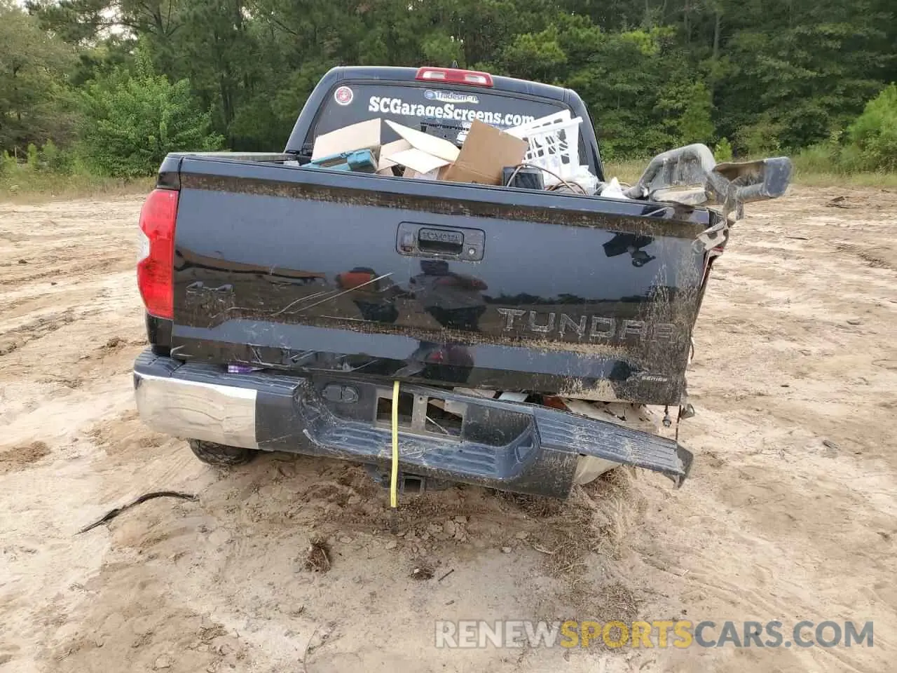 6 Photograph of a damaged car 5TFDY5F11LX914860 TOYOTA TUNDRA 2020