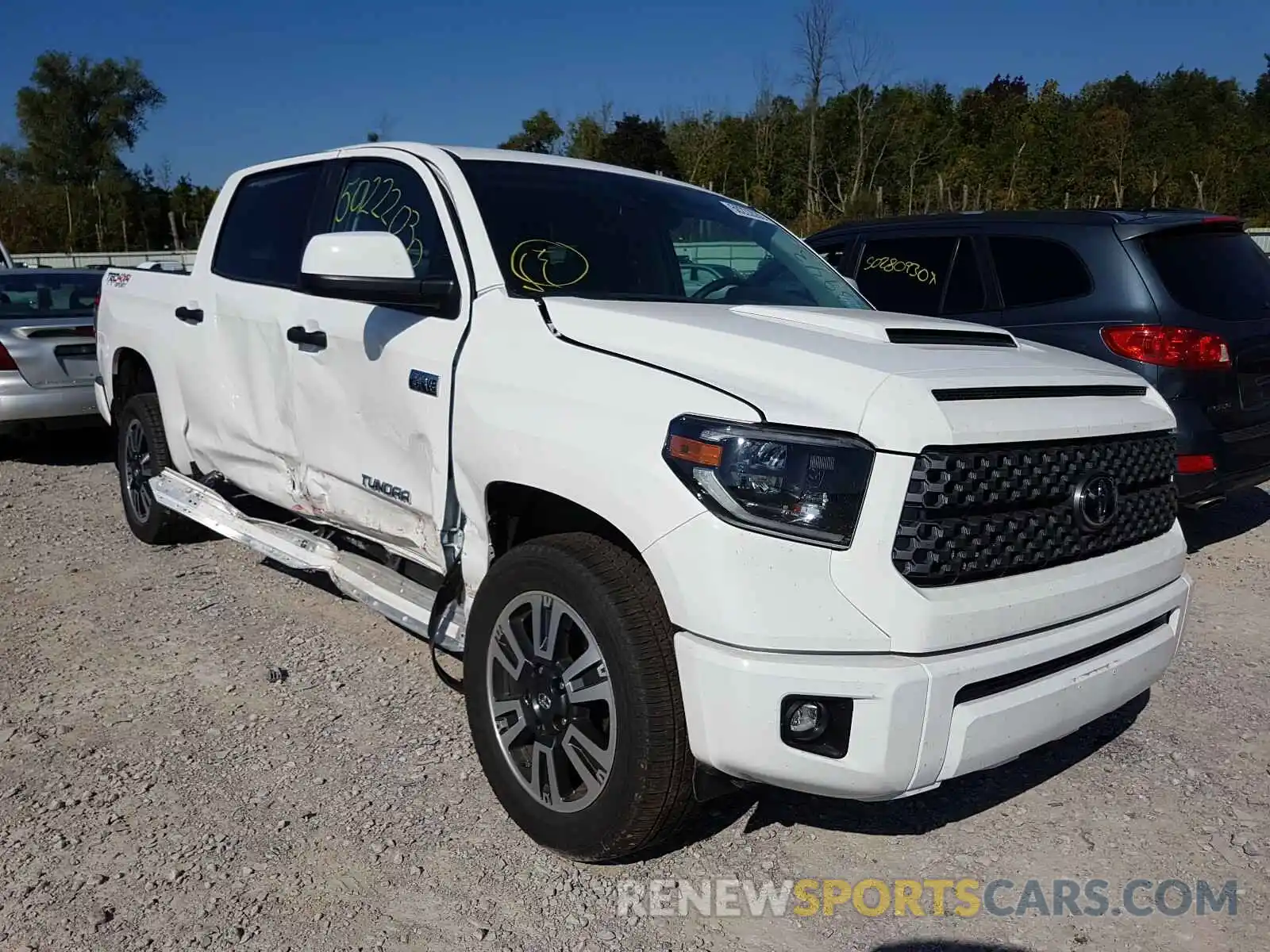 1 Photograph of a damaged car 5TFDY5F11LX932050 TOYOTA TUNDRA 2020