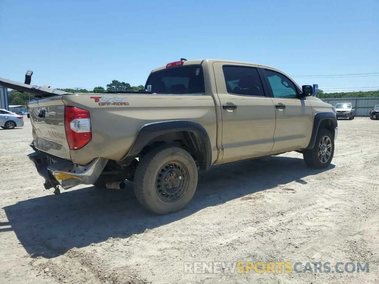 3 Photograph of a damaged car 5TFDY5F11LX938950 TOYOTA TUNDRA 2020