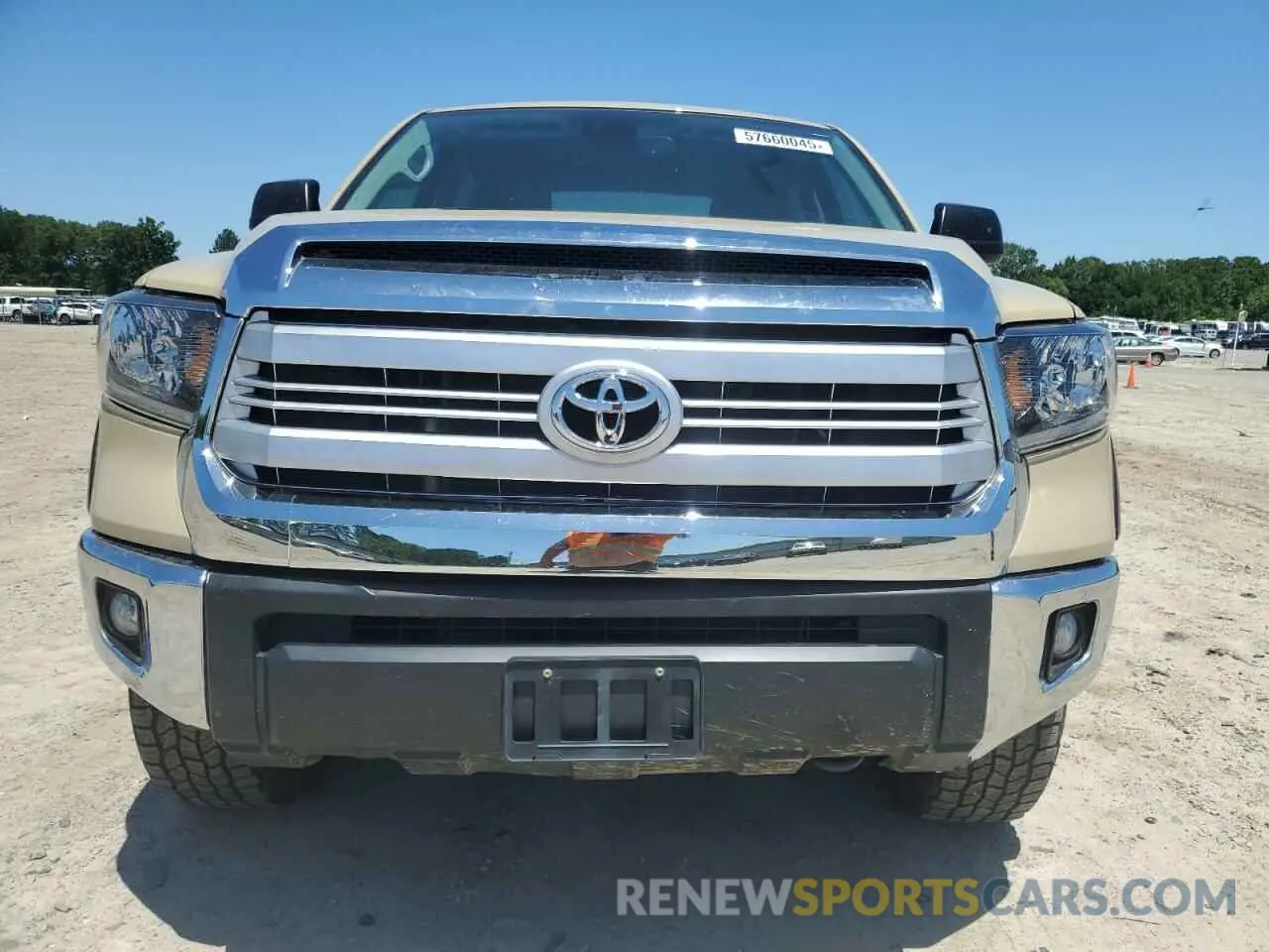 5 Photograph of a damaged car 5TFDY5F11LX938950 TOYOTA TUNDRA 2020