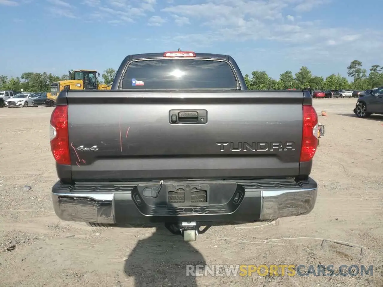 6 Photograph of a damaged car 5TFDY5F11LX949267 TOYOTA TUNDRA 2020