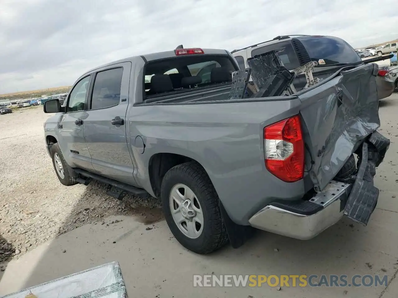 2 Photograph of a damaged car 5TFDY5F11LX951004 TOYOTA TUNDRA 2020