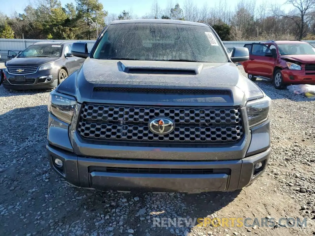 5 Photograph of a damaged car 5TFDY5F12LX916987 TOYOTA TUNDRA 2020