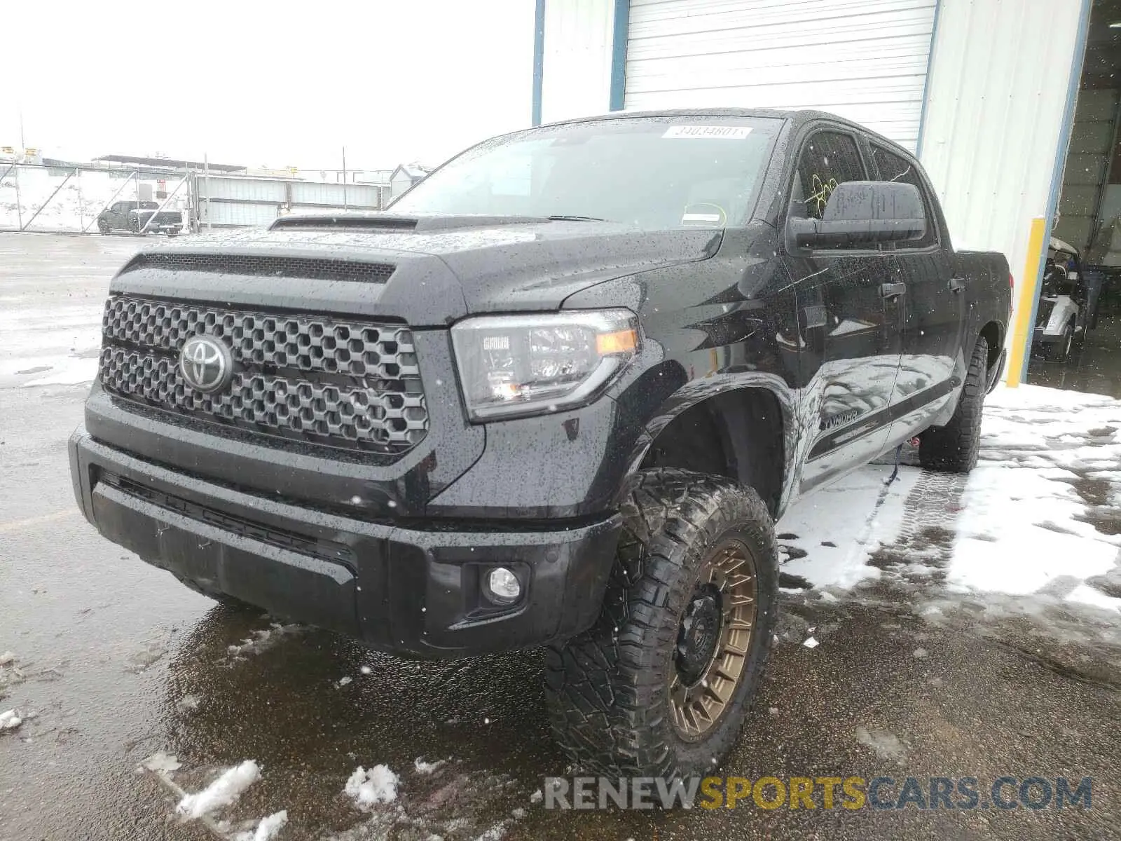 2 Photograph of a damaged car 5TFDY5F12LX918531 TOYOTA TUNDRA 2020