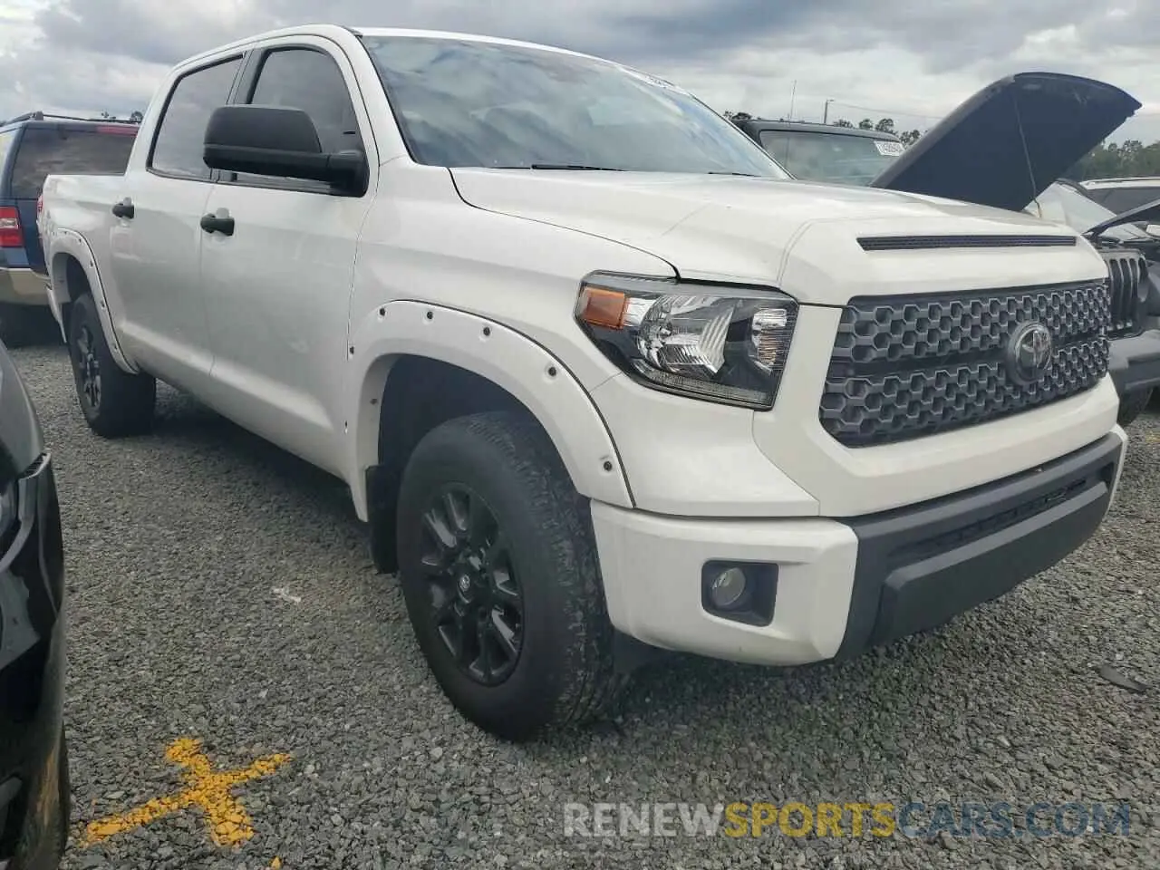 4 Photograph of a damaged car 5TFDY5F12LX924443 TOYOTA TUNDRA 2020