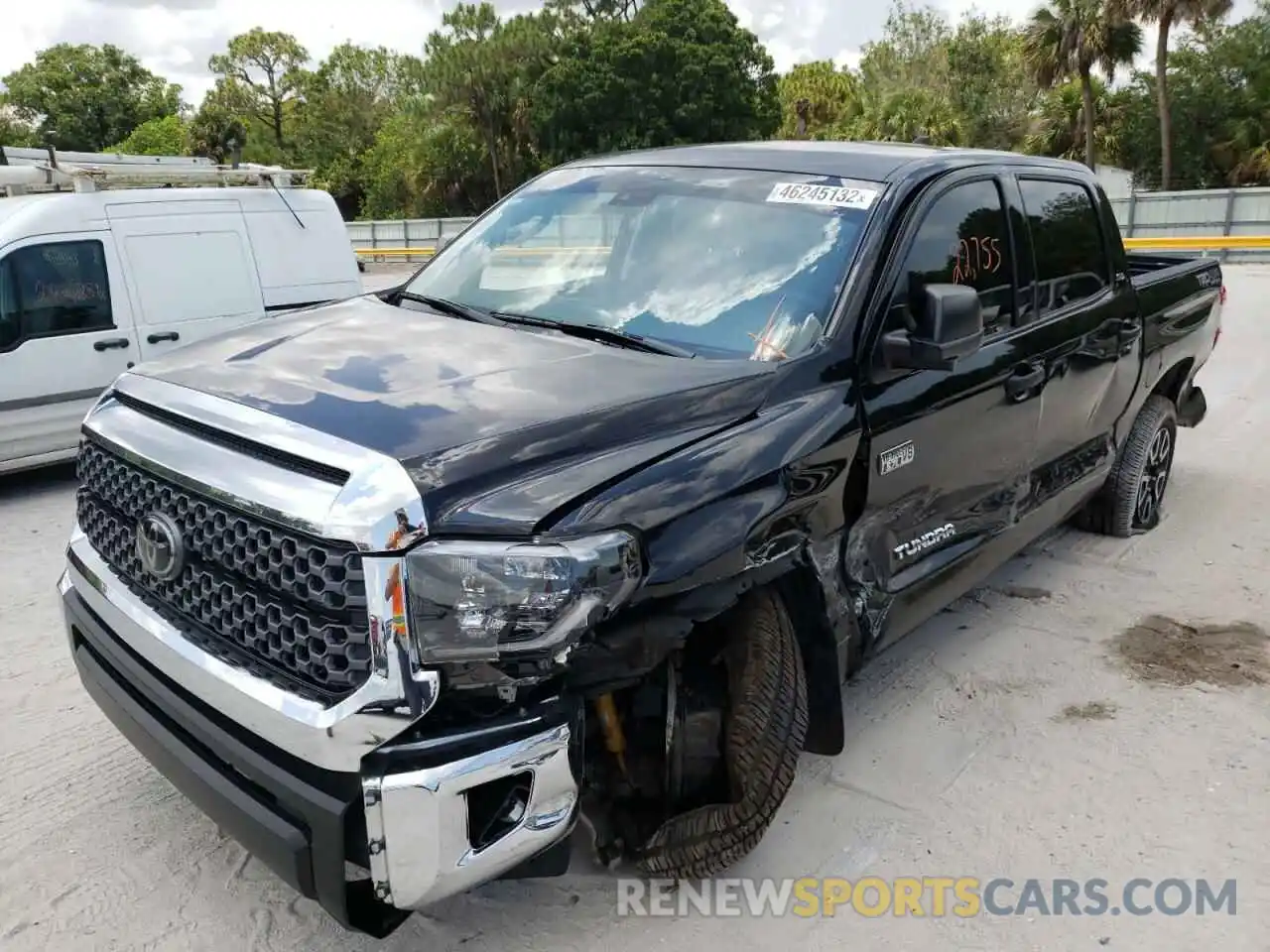 2 Photograph of a damaged car 5TFDY5F12LX924992 TOYOTA TUNDRA 2020