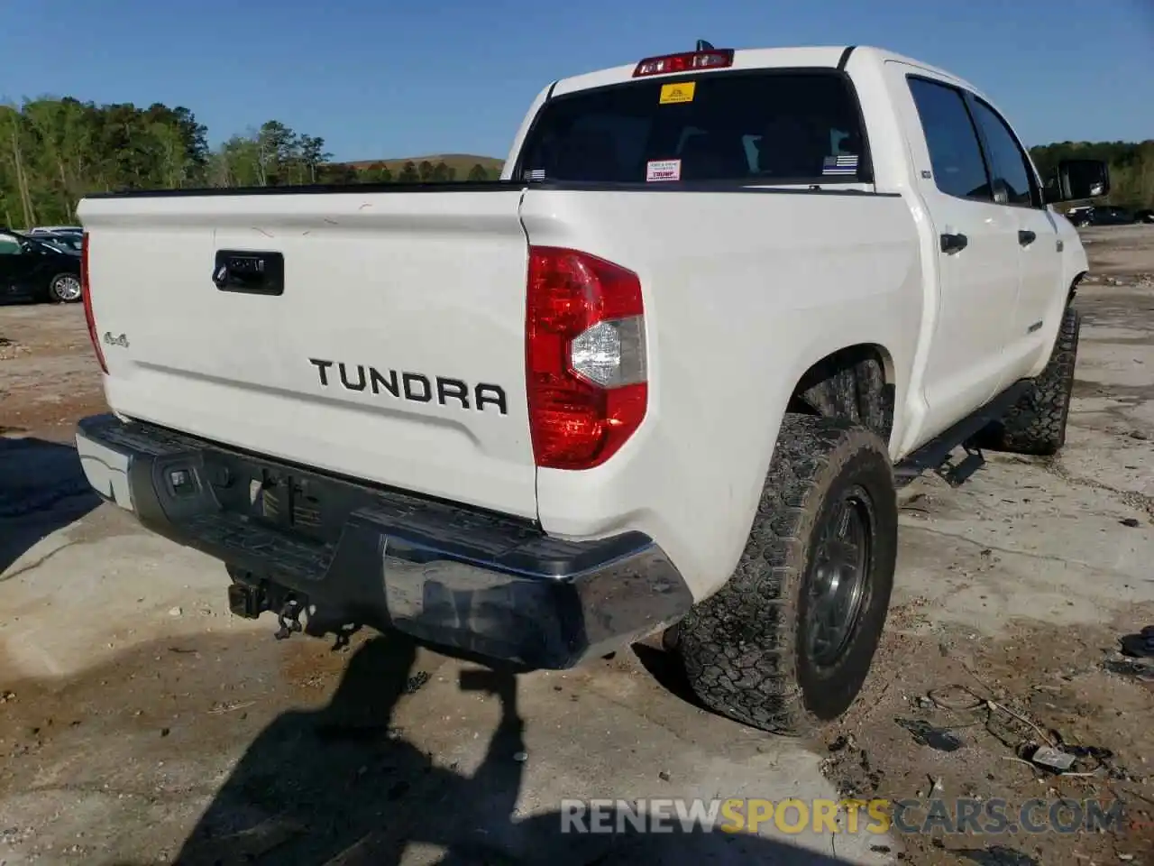 4 Photograph of a damaged car 5TFDY5F12LX929285 TOYOTA TUNDRA 2020