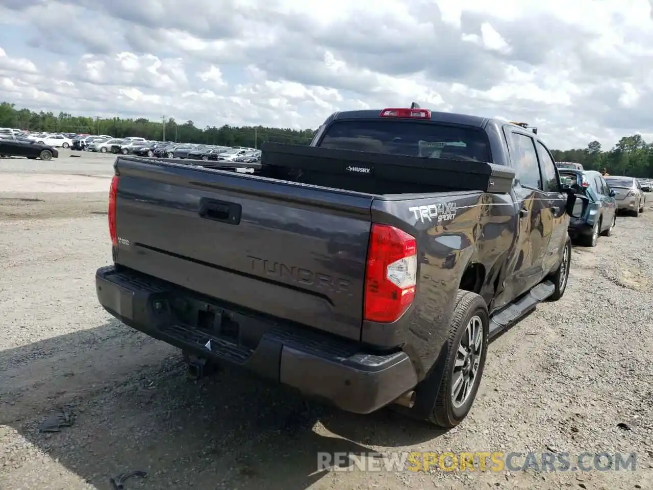 4 Photograph of a damaged car 5TFDY5F12LX954123 TOYOTA TUNDRA 2020