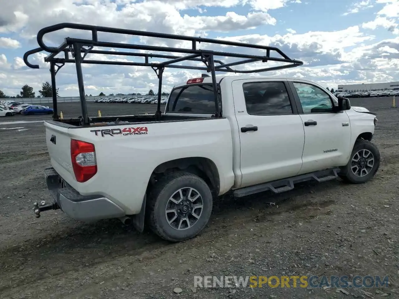 3 Photograph of a damaged car 5TFDY5F12LX955028 TOYOTA TUNDRA 2020