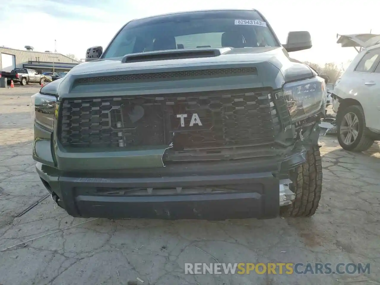 5 Photograph of a damaged car 5TFDY5F13LX894580 TOYOTA TUNDRA 2020