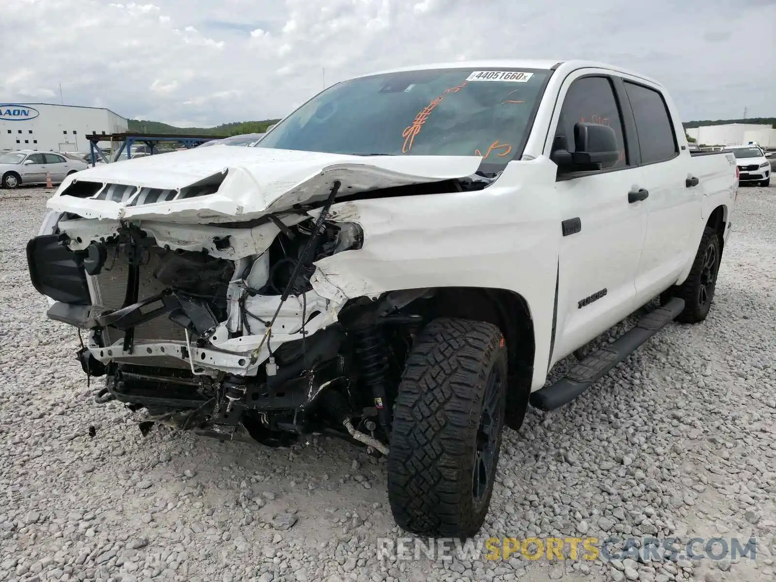 2 Photograph of a damaged car 5TFDY5F13LX919008 TOYOTA TUNDRA 2020