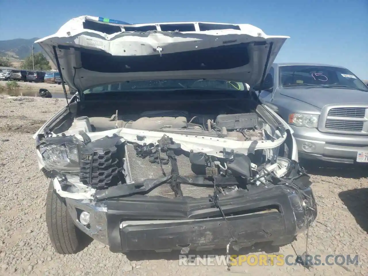 9 Photograph of a damaged car 5TFDY5F14LX880249 TOYOTA TUNDRA 2020