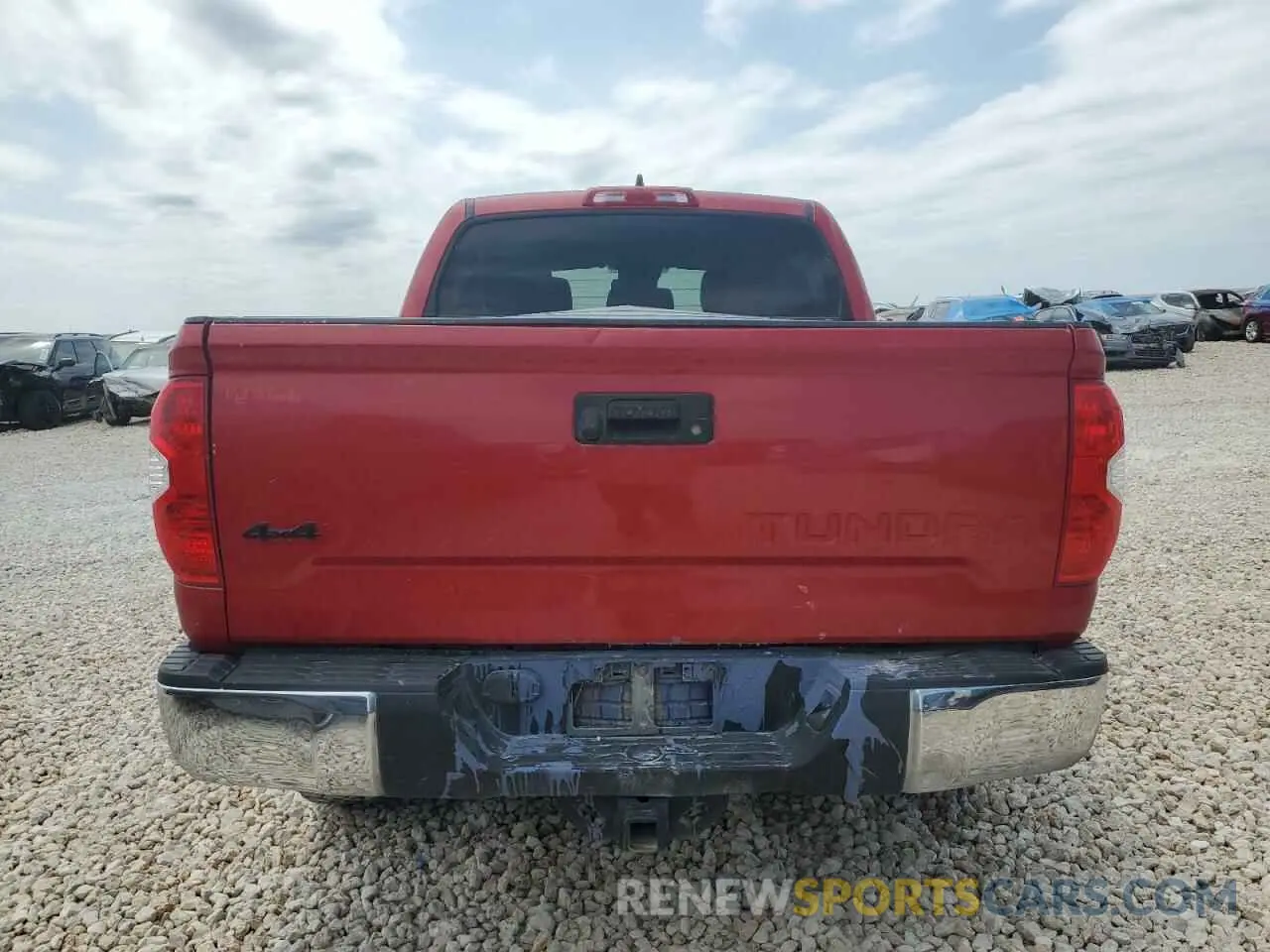 6 Photograph of a damaged car 5TFDY5F14LX883961 TOYOTA TUNDRA 2020