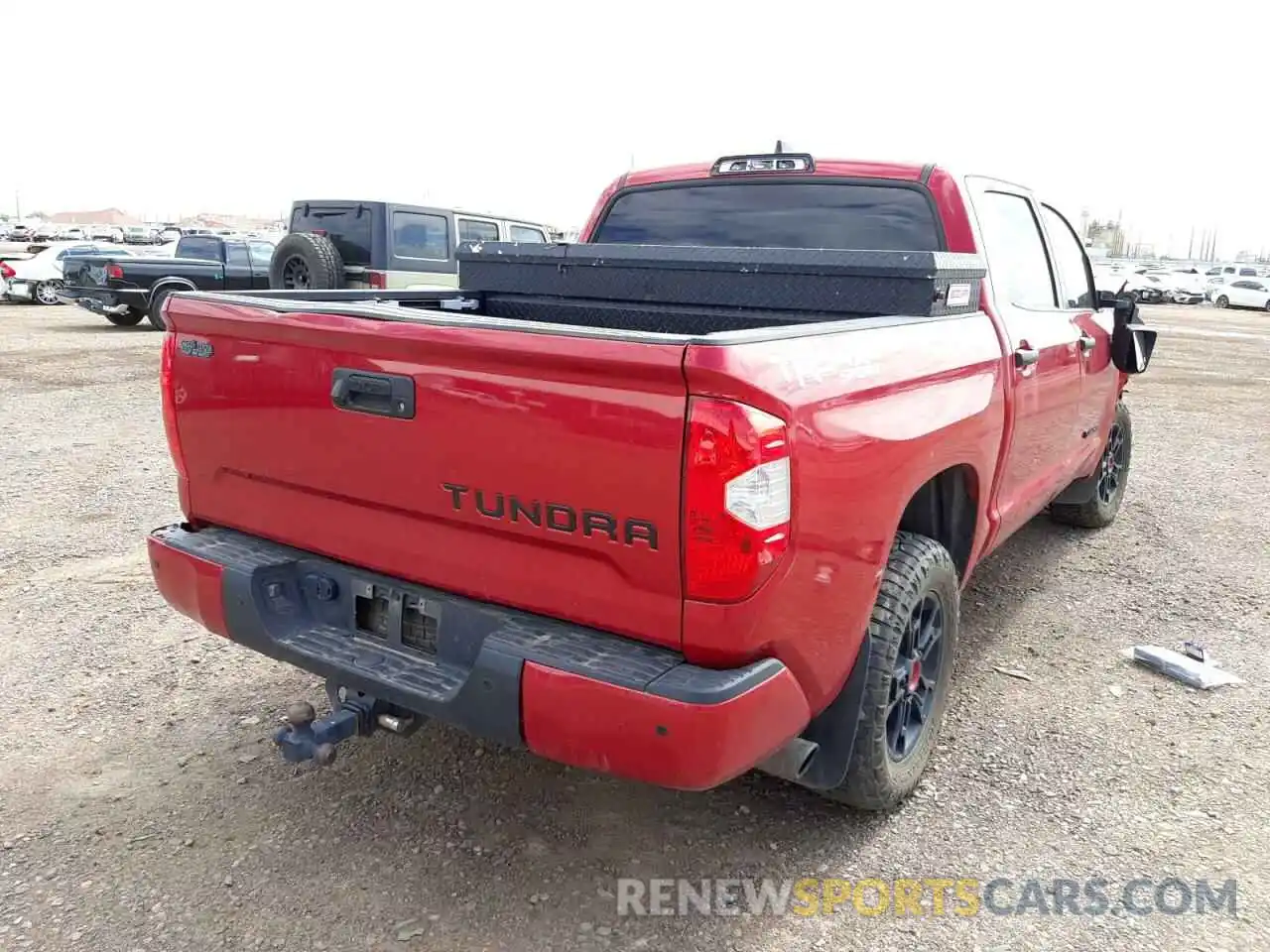 4 Photograph of a damaged car 5TFDY5F14LX885998 TOYOTA TUNDRA 2020