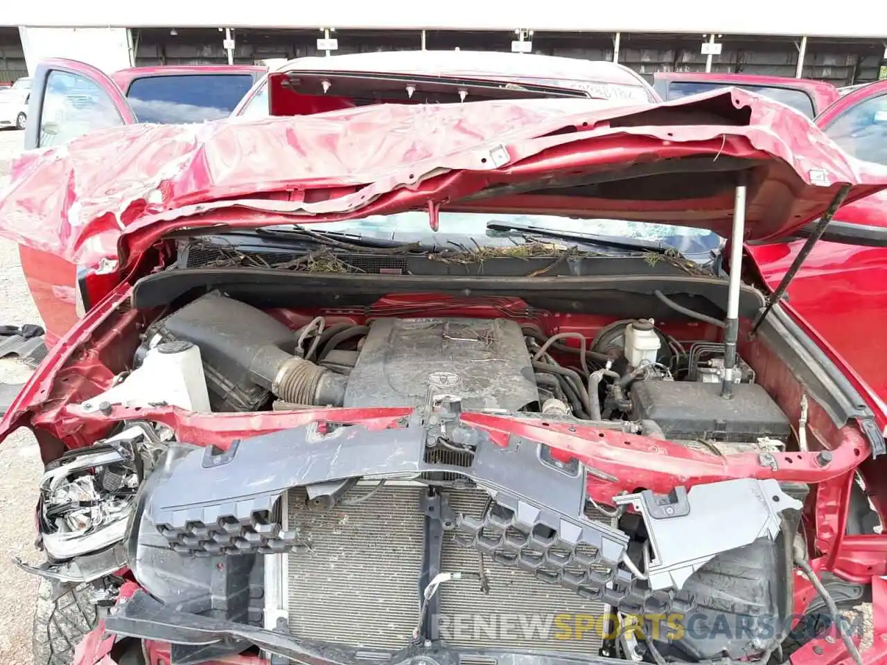 7 Photograph of a damaged car 5TFDY5F14LX885998 TOYOTA TUNDRA 2020