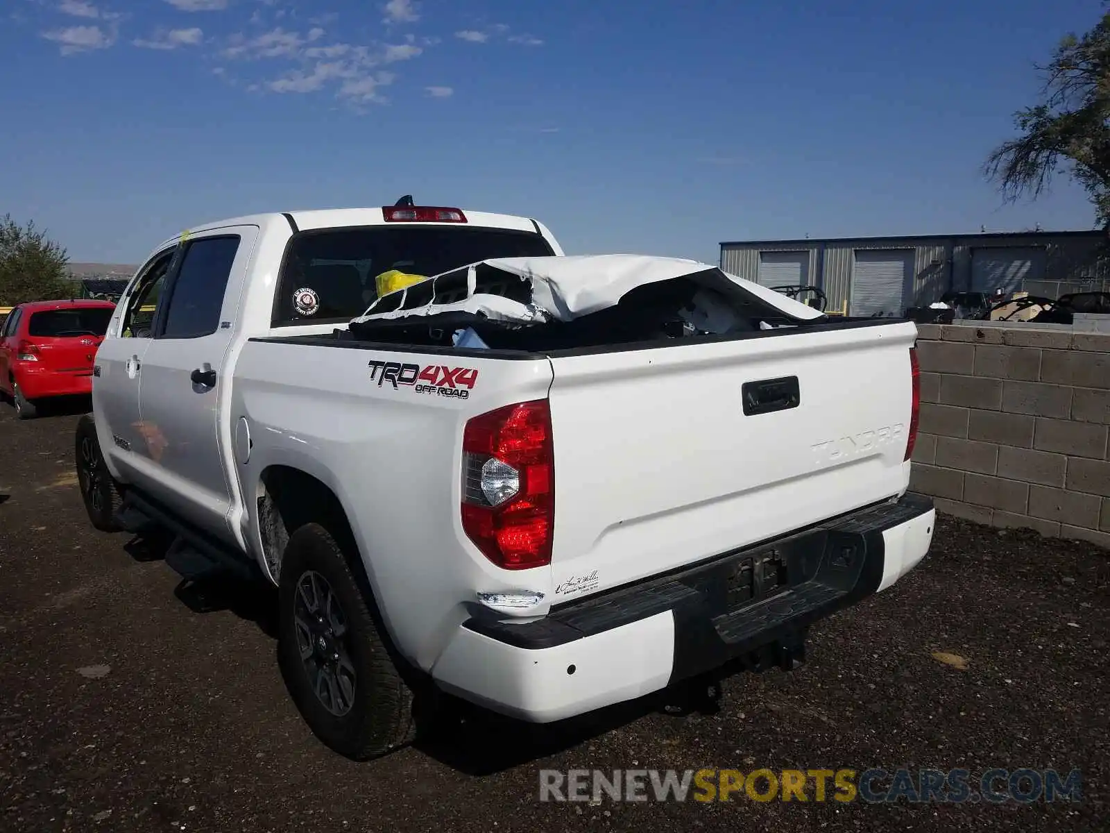 3 Photograph of a damaged car 5TFDY5F14LX892577 TOYOTA TUNDRA 2020