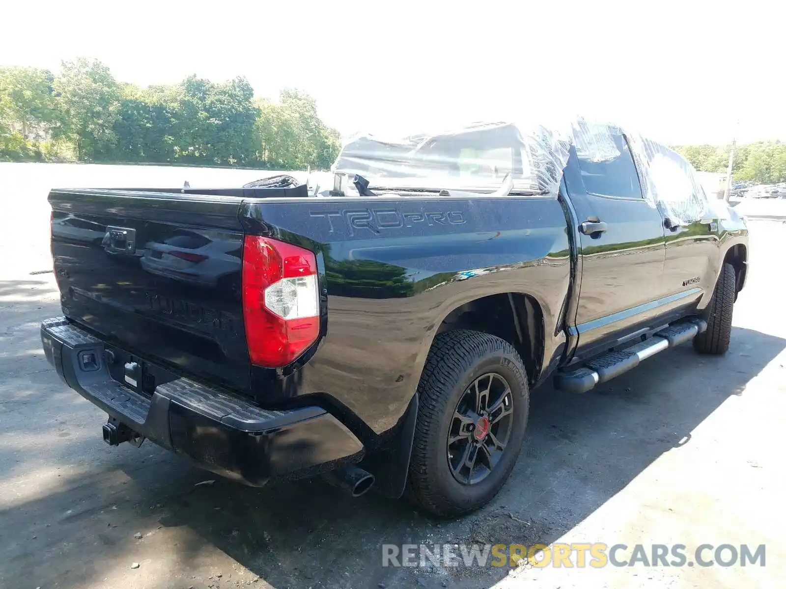 4 Photograph of a damaged car 5TFDY5F14LX916778 TOYOTA TUNDRA 2020