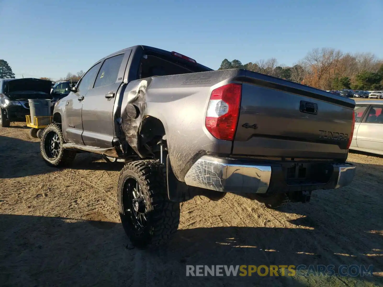 3 Photograph of a damaged car 5TFDY5F14LX924072 TOYOTA TUNDRA 2020