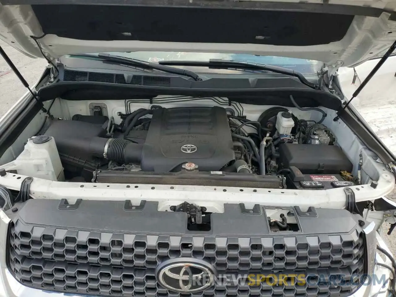 11 Photograph of a damaged car 5TFDY5F14LX946217 TOYOTA TUNDRA 2020
