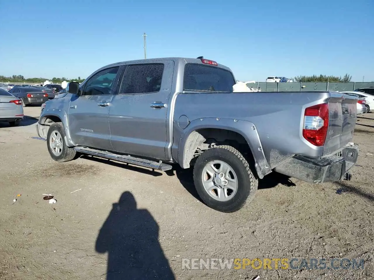 2 Photograph of a damaged car 5TFDY5F15LX890577 TOYOTA TUNDRA 2020