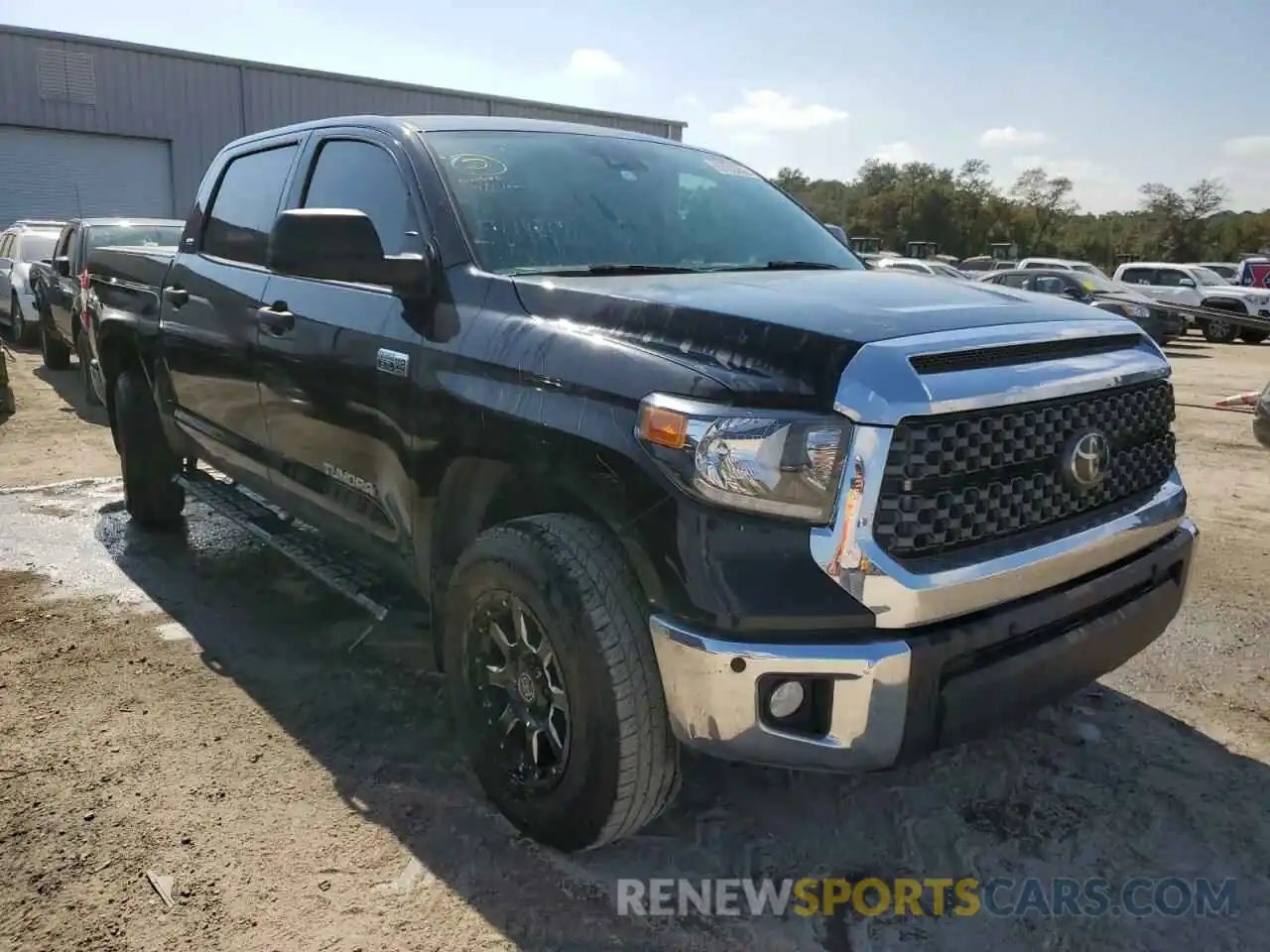 1 Photograph of a damaged car 5TFDY5F15LX897951 TOYOTA TUNDRA 2020