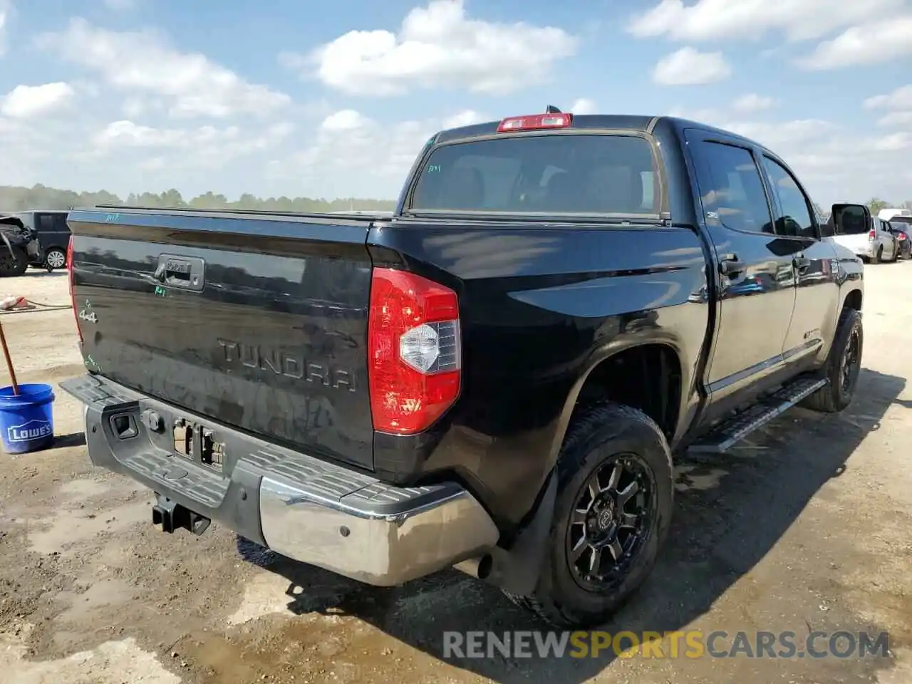 4 Photograph of a damaged car 5TFDY5F15LX897951 TOYOTA TUNDRA 2020