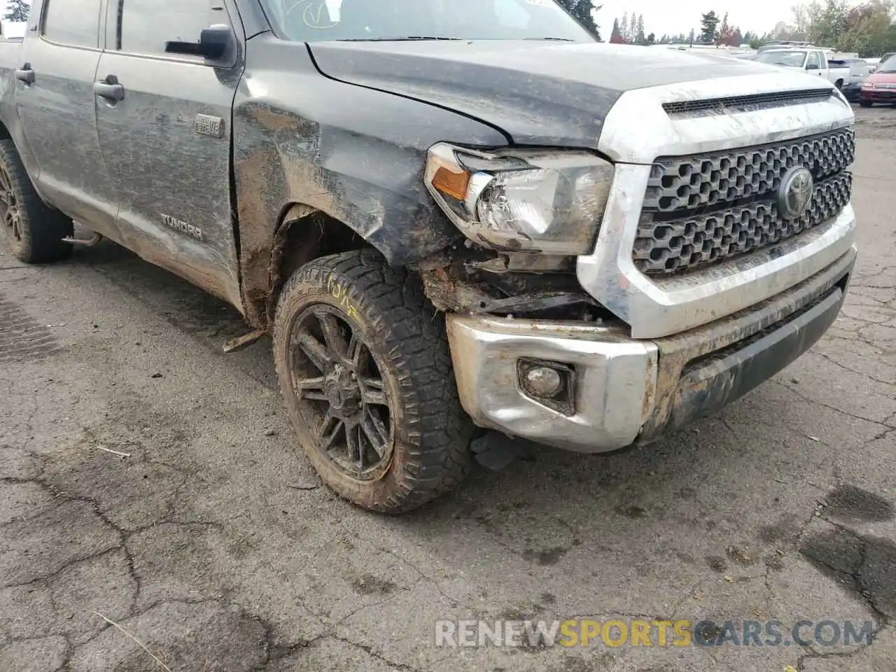 9 Photograph of a damaged car 5TFDY5F15LX903991 TOYOTA TUNDRA 2020