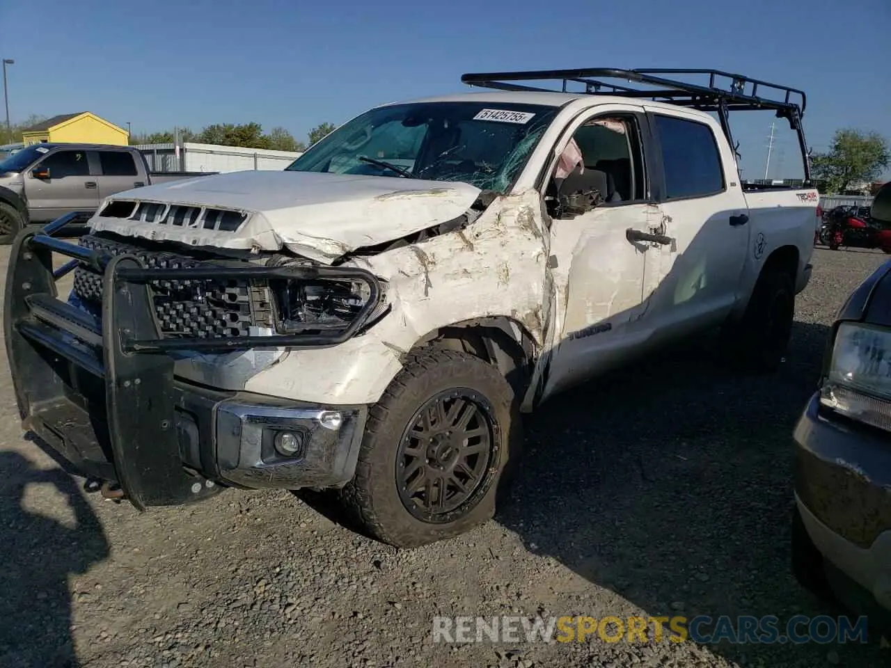 1 Photograph of a damaged car 5TFDY5F15LX942161 TOYOTA TUNDRA 2020