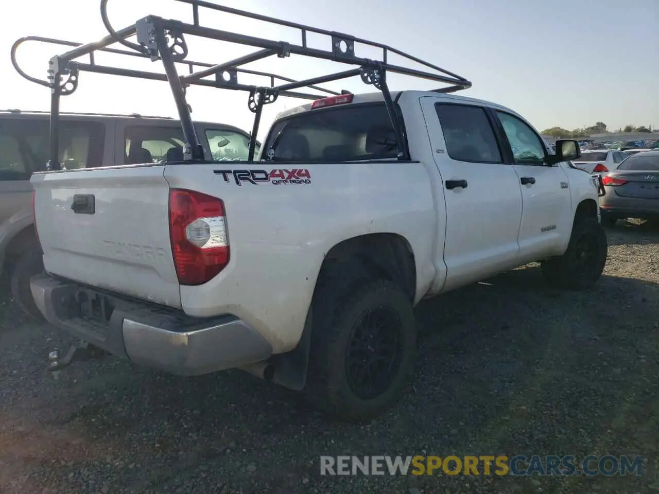 3 Photograph of a damaged car 5TFDY5F15LX942161 TOYOTA TUNDRA 2020