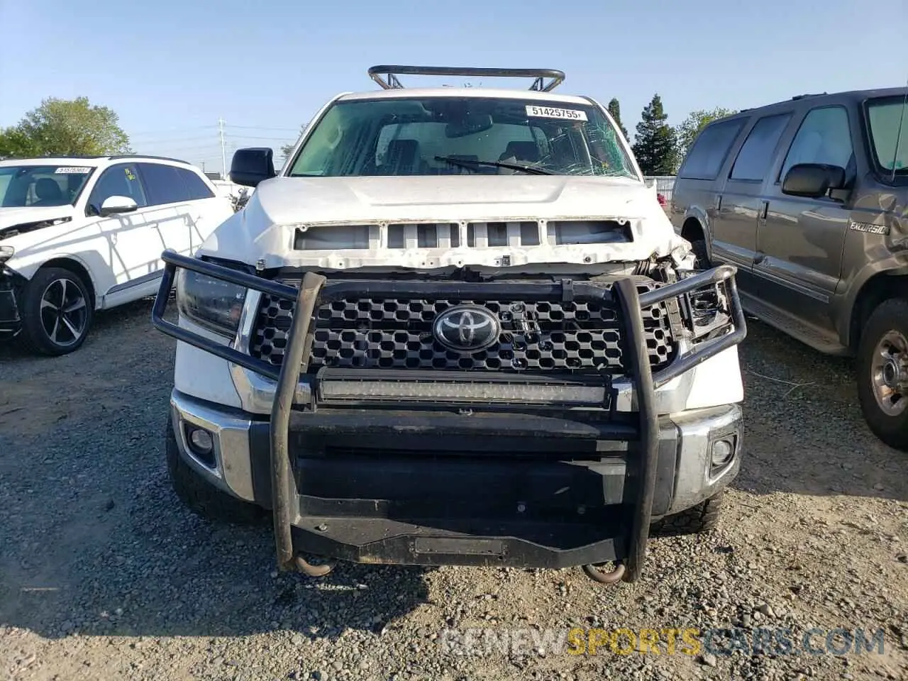 5 Photograph of a damaged car 5TFDY5F15LX942161 TOYOTA TUNDRA 2020