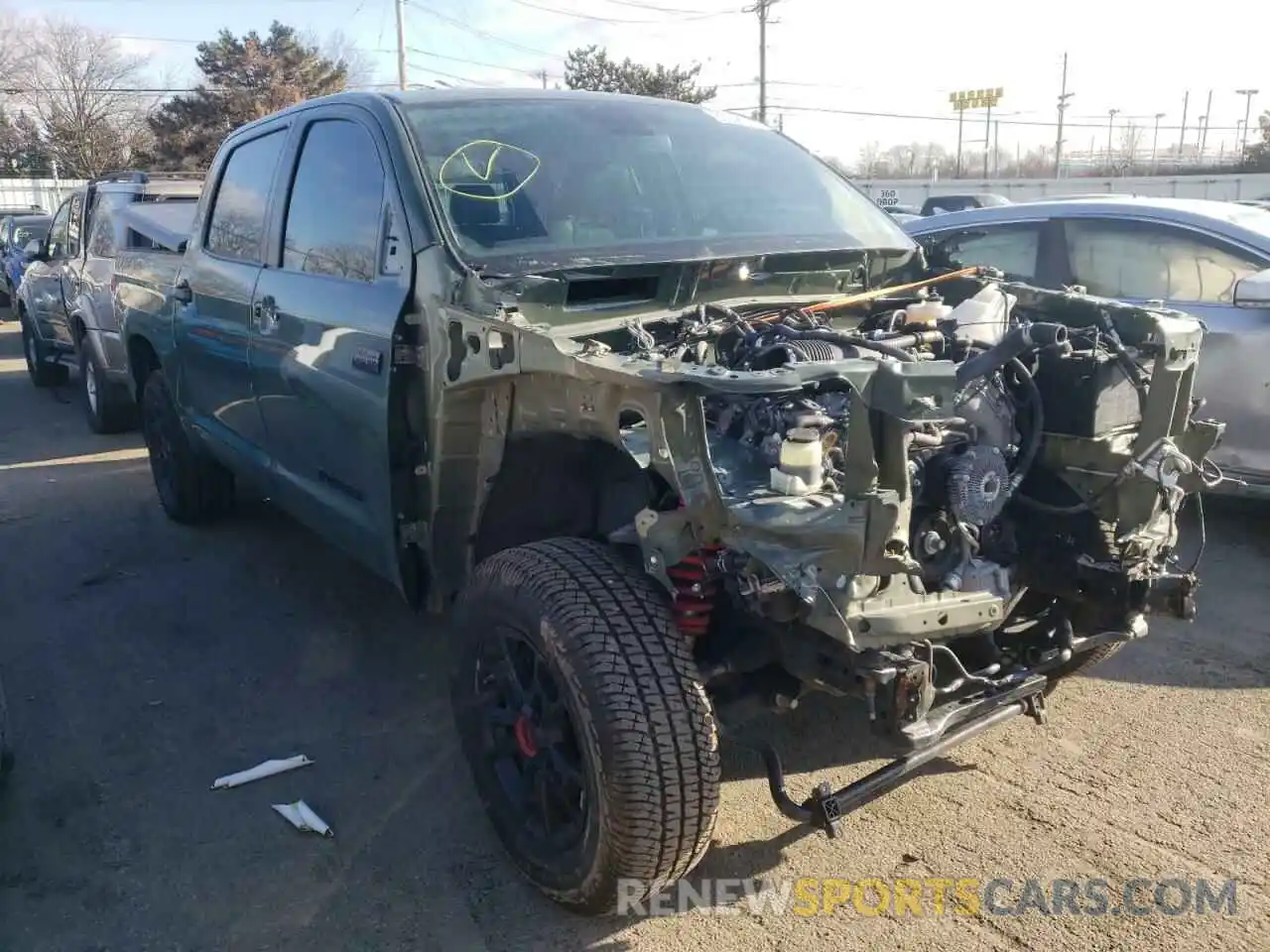 1 Photograph of a damaged car 5TFDY5F16LX882875 TOYOTA TUNDRA 2020