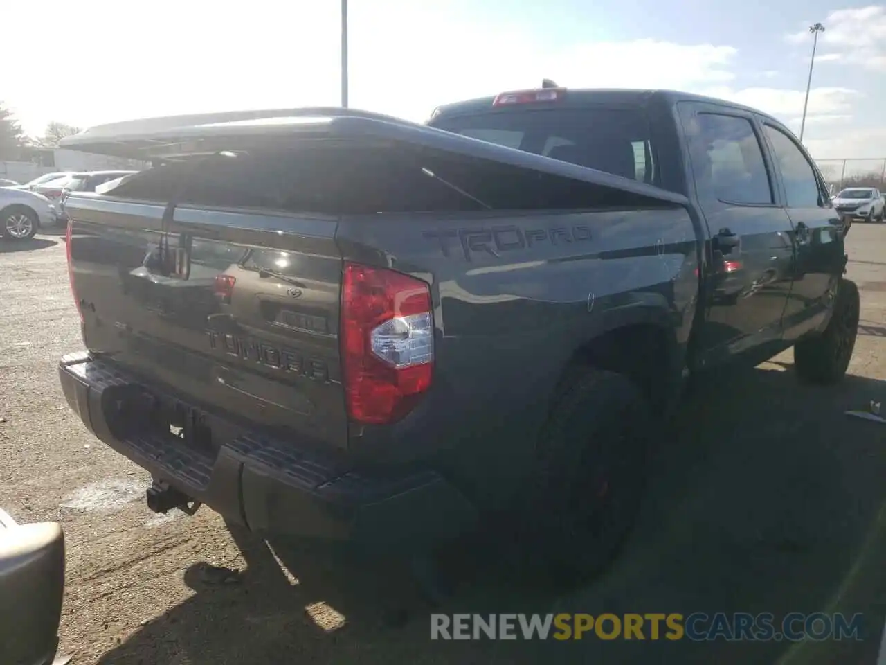 4 Photograph of a damaged car 5TFDY5F16LX882875 TOYOTA TUNDRA 2020