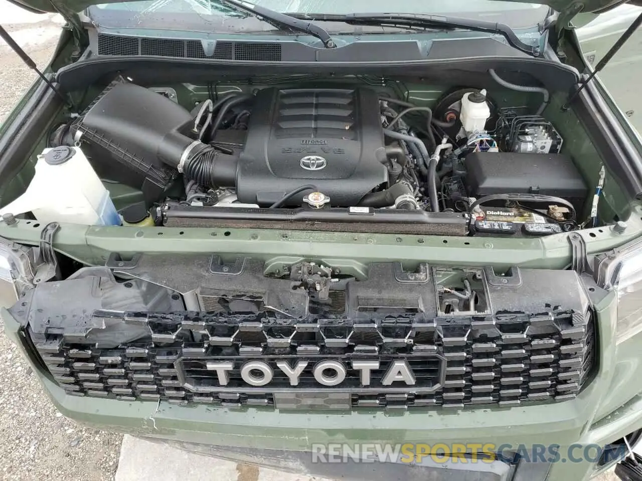 11 Photograph of a damaged car 5TFDY5F17LX894839 TOYOTA TUNDRA 2020