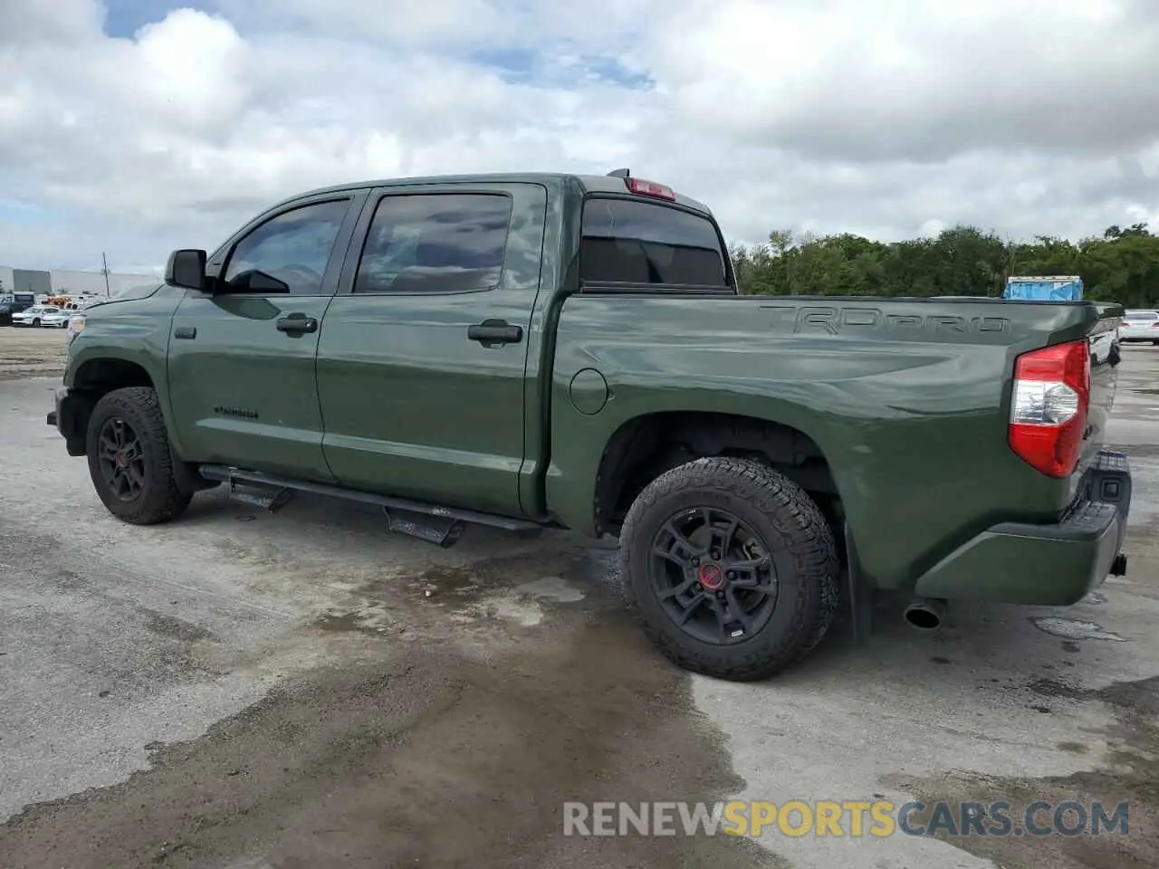 2 Photograph of a damaged car 5TFDY5F17LX894839 TOYOTA TUNDRA 2020