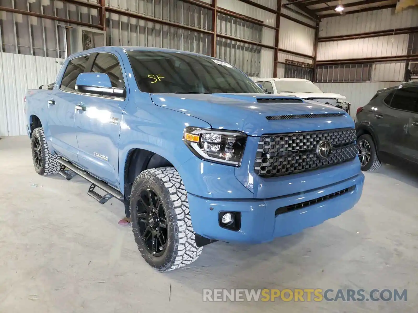 1 Photograph of a damaged car 5TFDY5F17LX924437 TOYOTA TUNDRA 2020