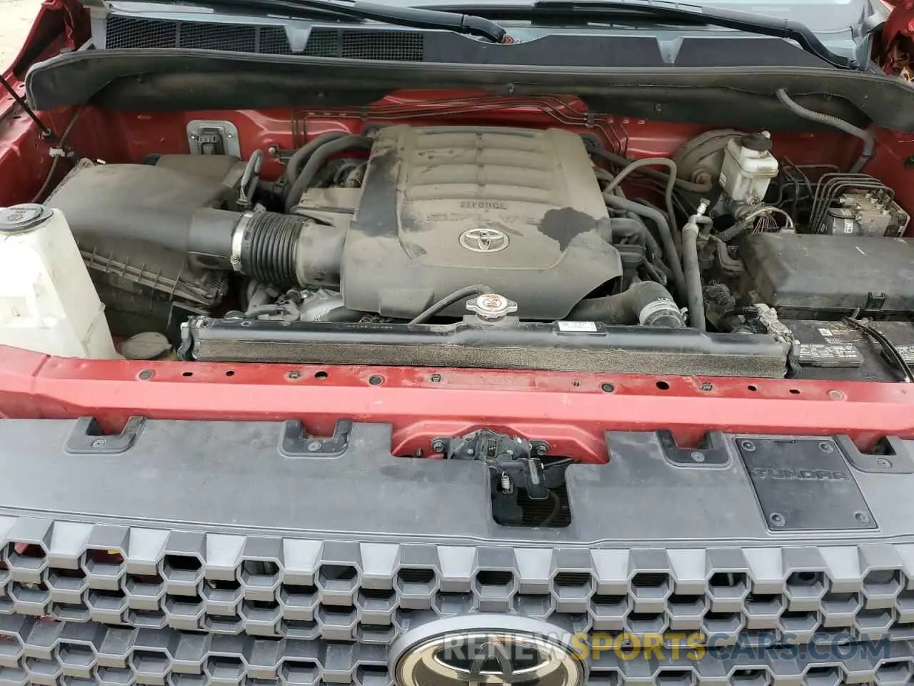11 Photograph of a damaged car 5TFDY5F17LX935289 TOYOTA TUNDRA 2020