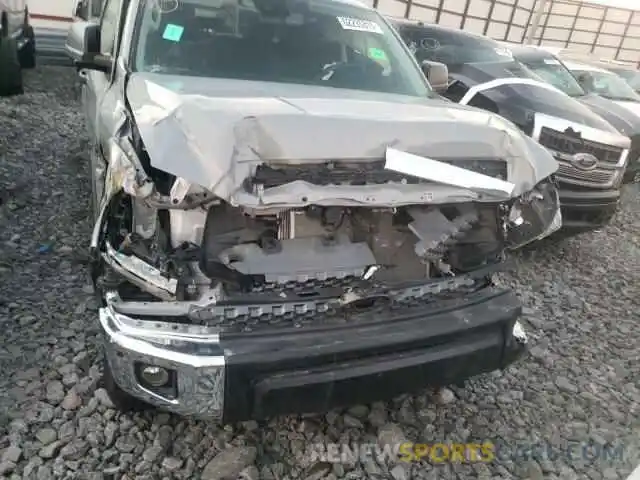 9 Photograph of a damaged car 5TFDY5F17LX953131 TOYOTA TUNDRA 2020